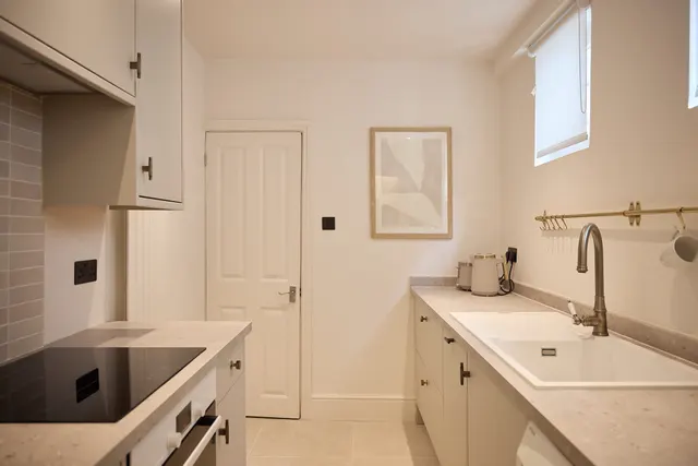 Crescent Grove, SW4, photo 3