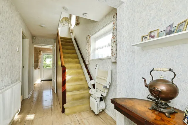 Photo 2 — Windmill Lane, WORKSOP