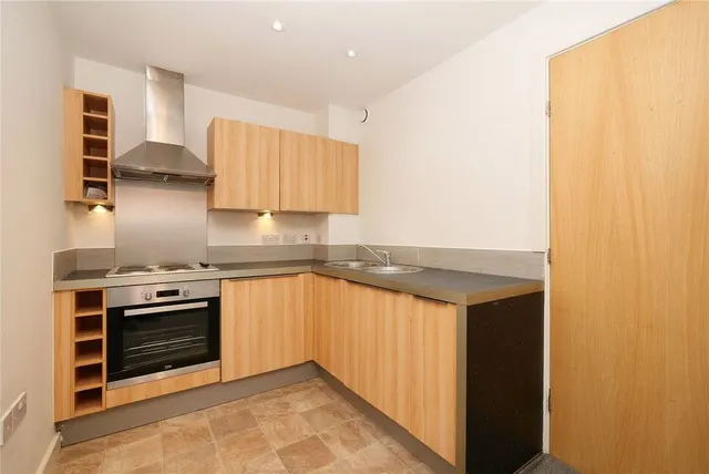 Albert Street, Baildon, BD17, photo 3