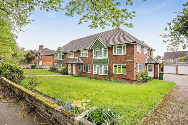 Queens Avenue, Maidstone, photo 1