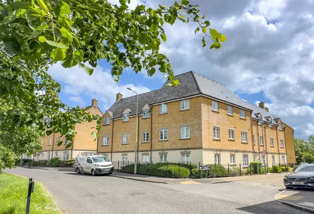 Harvest Grove, Witney, OX28, photo 2