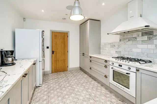 Berry Hill, Taplow, SL6, photo 2