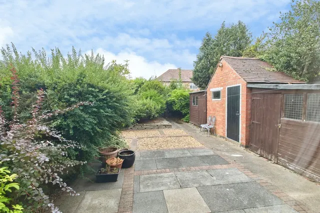 Trowell Grove, Long Eaton, NG10, photo 2