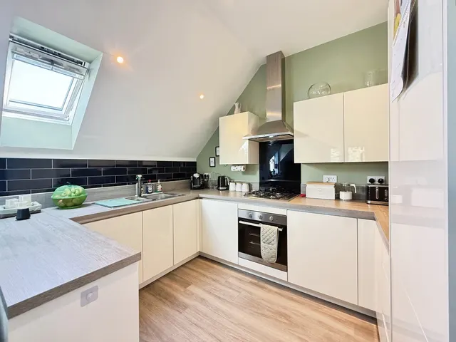 Brunswick Road, Deepcut, GU16, photo 2