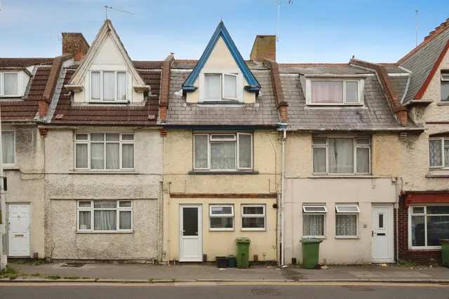 Black Bull Road, Folkestone, Kent, CT19, photo 1