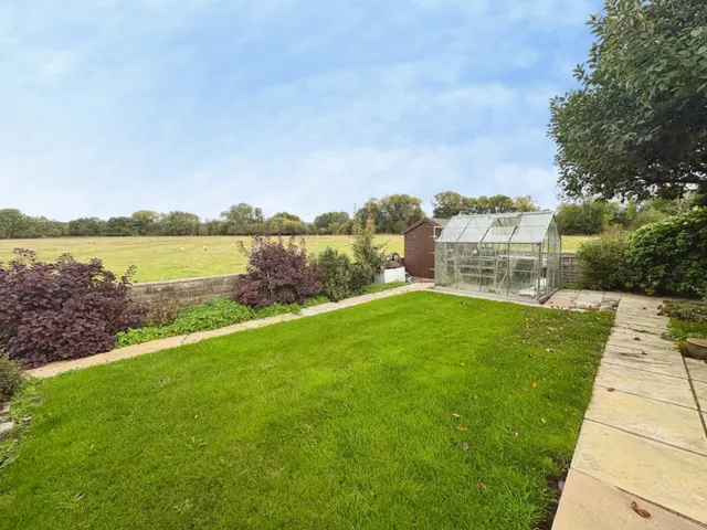 Front Street, Sowerby, YO7, photo 3