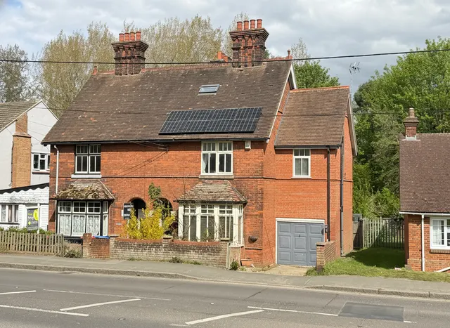 High Street, Great Yeldham, Nr Halstead, Essex CO9 4ER, photo 1