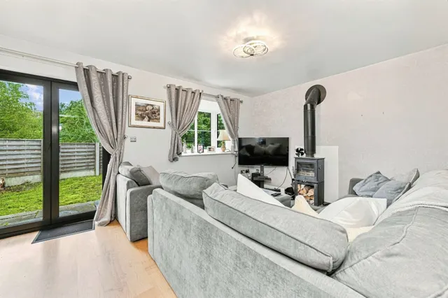 Sefton Lane, Meltham, HD9, photo 2