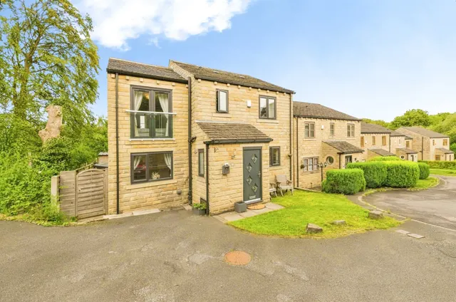 Sefton Lane, Meltham, HD9, photo 1