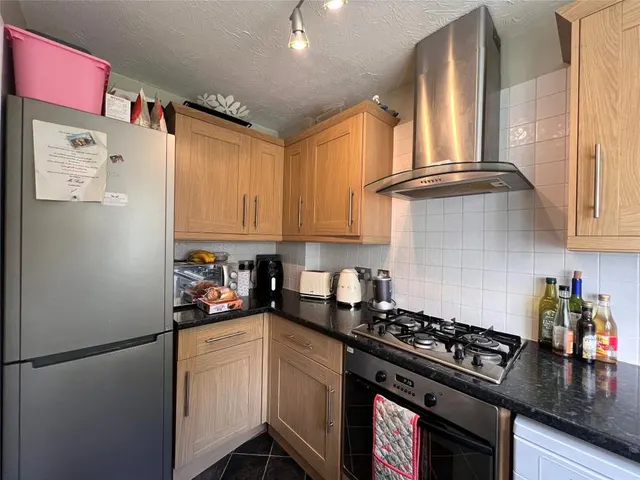 Long Mead, Yate, BS37, photo 3