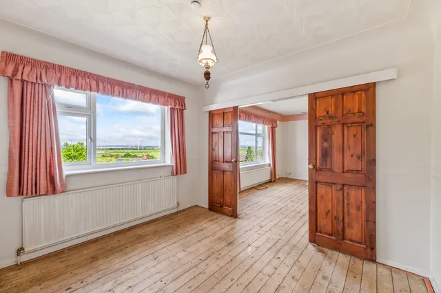 Hale View Road, Frodsham, photo 3