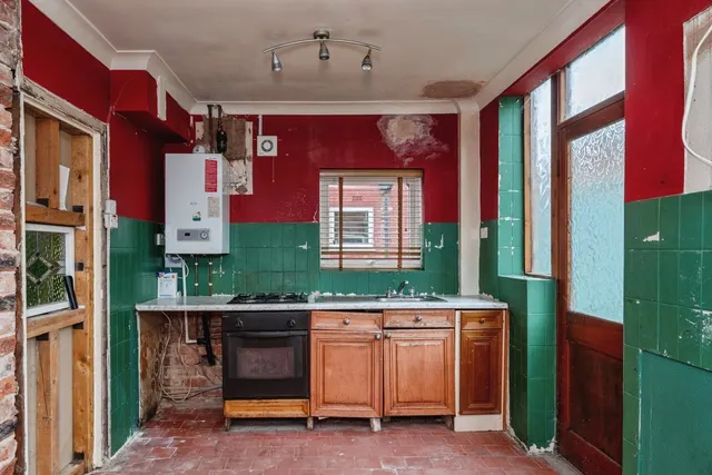 West Drive, Holywell, CH8, photo 2