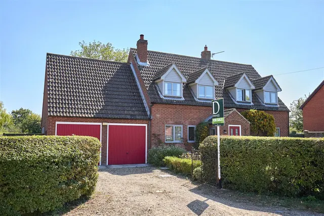 5 bedroom house, Church Road, Alburgh, IP20