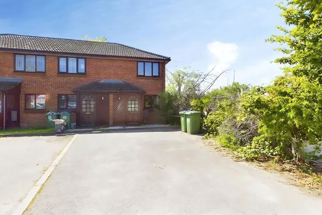 Hardy Close, Southampton, SO15, photo 1