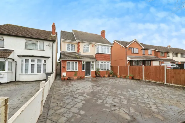 Birmingham New Road, Lanesfield, WV4, photo 1