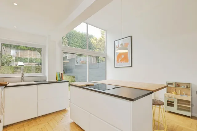 Ashdown Close, Tunbridge Wells, TN4, photo 2