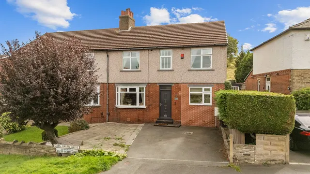 Slade Lane, Brighouse, HD6, photo 1