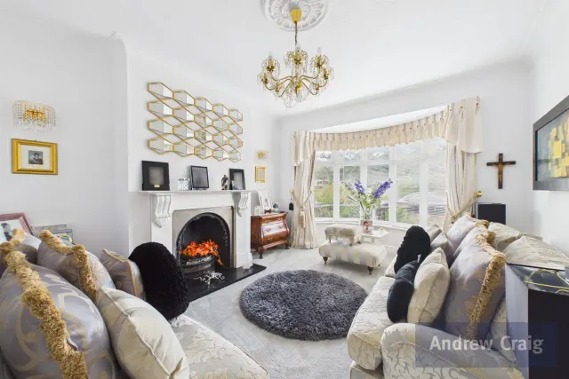 Woodville Crescent, High Barnes, SR4, photo 2