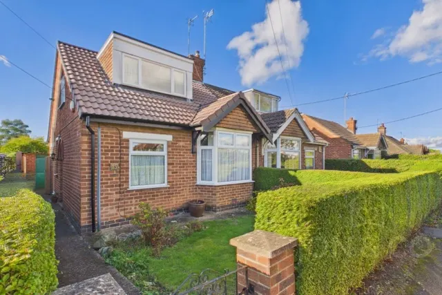 Northampton Lane South, Moulton, NN3, photo 1