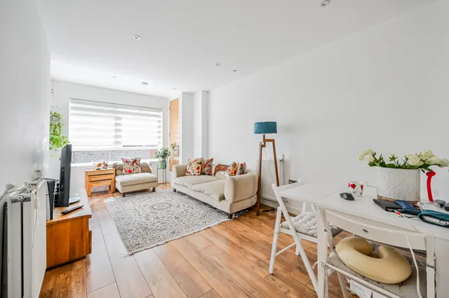Photo 2 — 1 Bluebonnet Court, 3 Ruby Mews, London