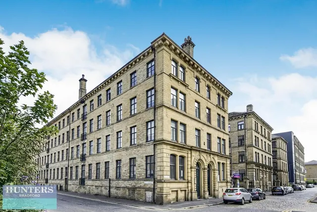 20-22, Mill Street Bradford, BD1 4AB, photo 1