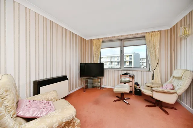 Longridge Avenue, Saltdean, BN2, photo 2