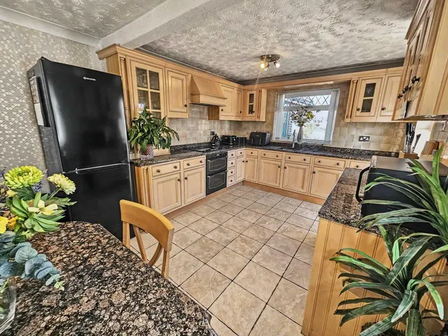 Clyde Crescent, Winsford, CW7, photo 3
