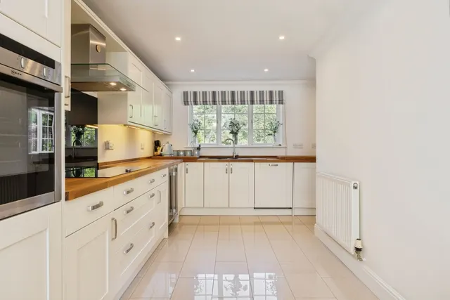 Photo 2 — Papillon Road, Wymondham, Norfolk, NR18