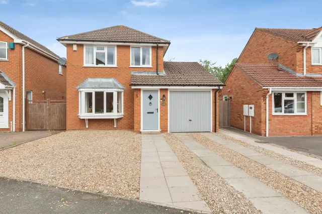 Holbeck Drive, Broughton Astley, Leicester, photo 1