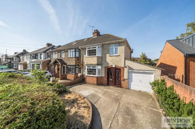 Lyndhurst Road, Bexleyheath, DA7, photo 1