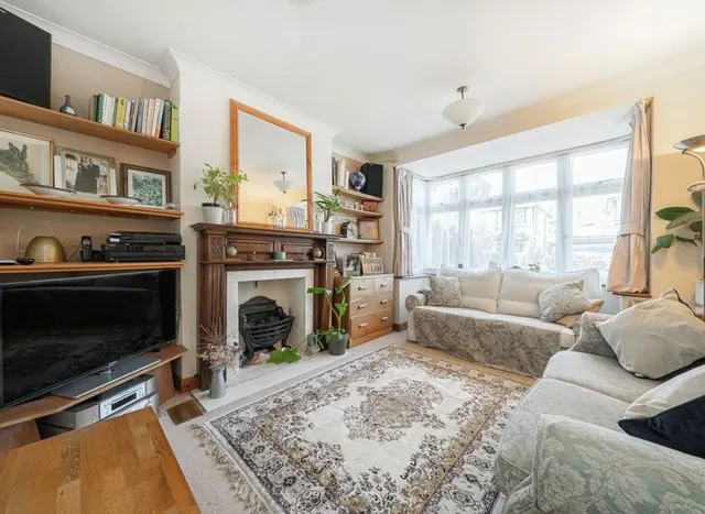 Photo 2 — Chudleigh Road, Twickenham, TW2