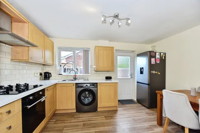 Photo 3 — Abbey Place, SHEFFIELD, South Yorkshire, S21