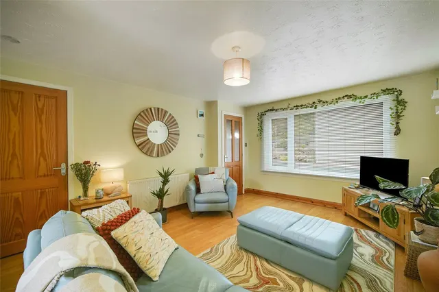 Photo 3 — MacDonald Place, Burntisland, Fife, KY3
