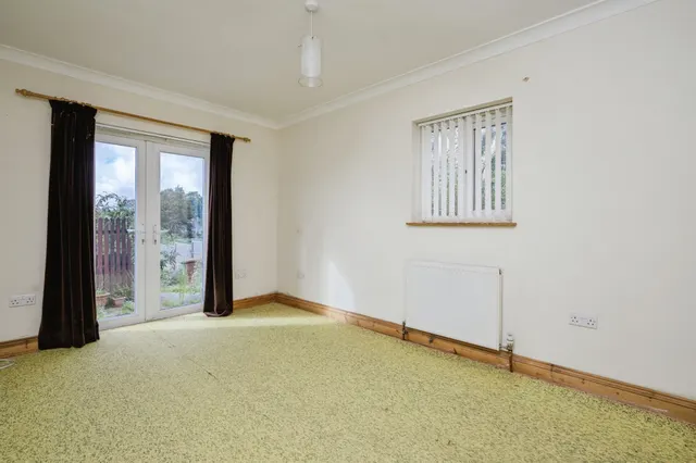 Kiel Place Lane, Plymouth, PL3, photo 2