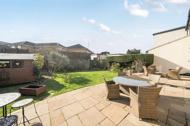 Sparrows Lane, New Eltham, SE9, photo 3