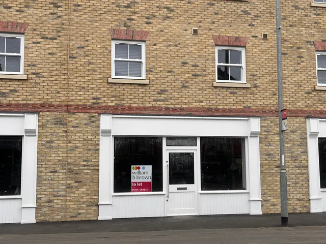 Photo 2 — High Street, March