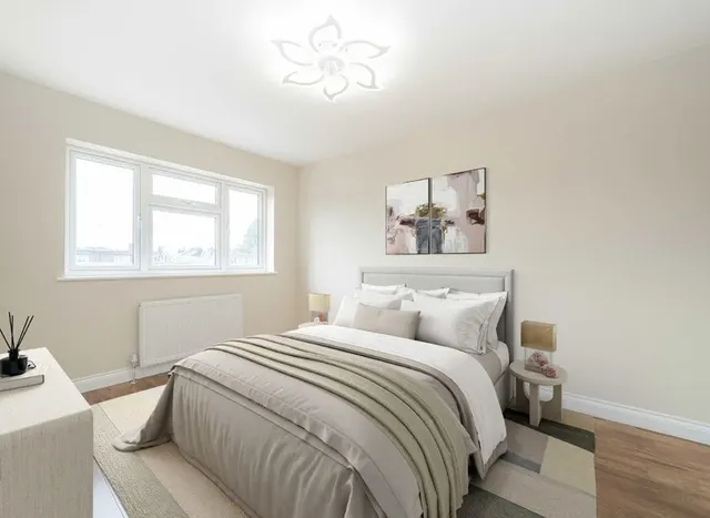Photo 3 — Waverley Avenue, Twickenham, TW2