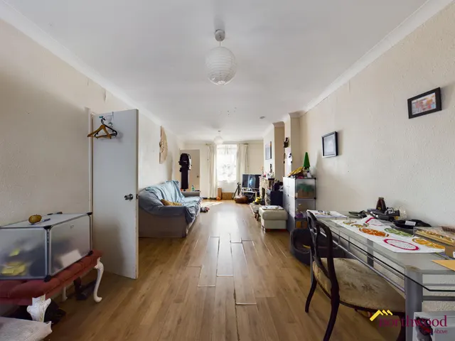 Bath Road, Eastbourne, BN21, photo 3