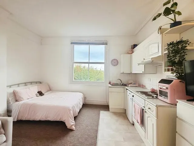 Church Road, Hove, BN3, photo 2