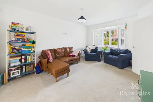 Photo 2 — Hartford Crescent, Cottam, Lancashire, PR4
