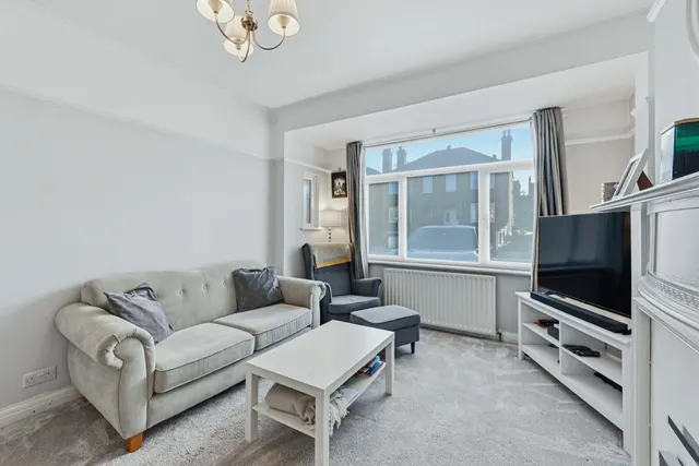 Birkbeck Road, Beckenham, BR3, photo 1