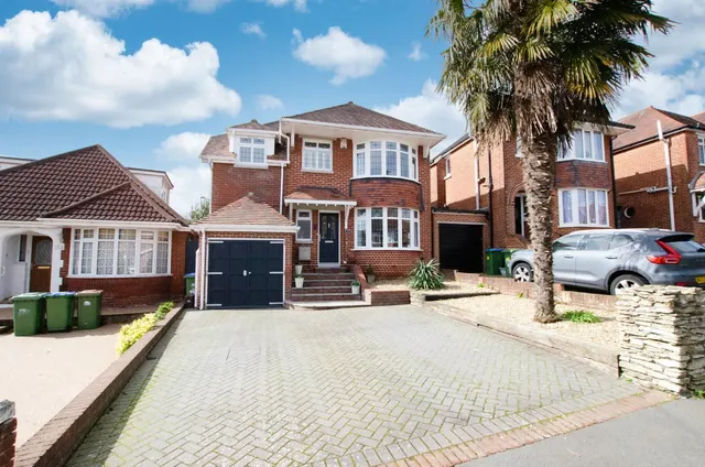 Downside Avenue, Southampton, SO19 7BT, photo 1