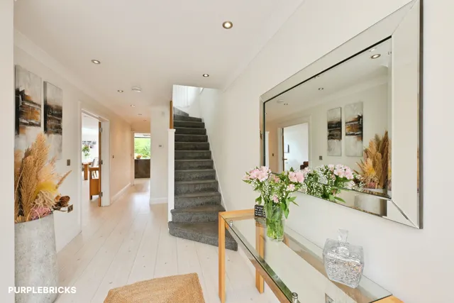 Cuffley Hill, Waltham Cross, EN7, photo 2