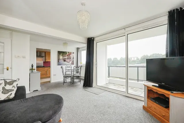 Collingwood Rise, Folkestone, Kent, CT20, photo 1