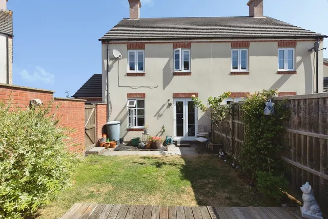 Harrolds Close, Dursley, GL11, photo 2