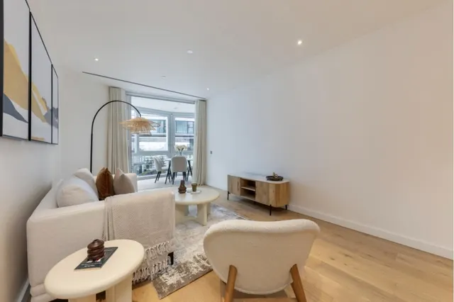 Photo 3 — Wilshire House, London, SW11
