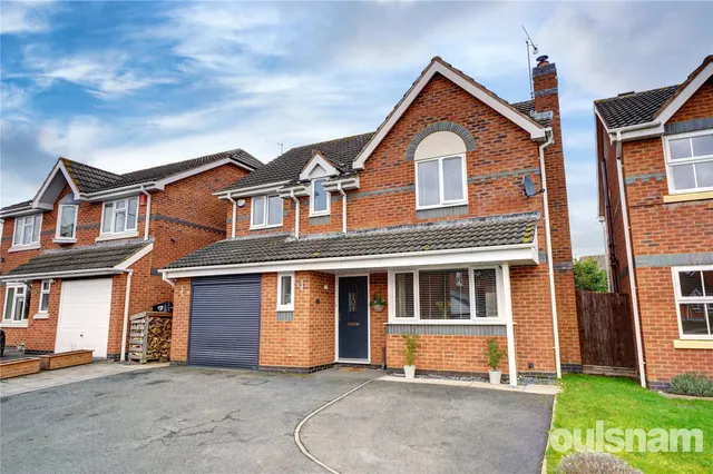 Toulouse Drive, Brockhill Village, Norton, Worcester, WR5 2SA, photo 1