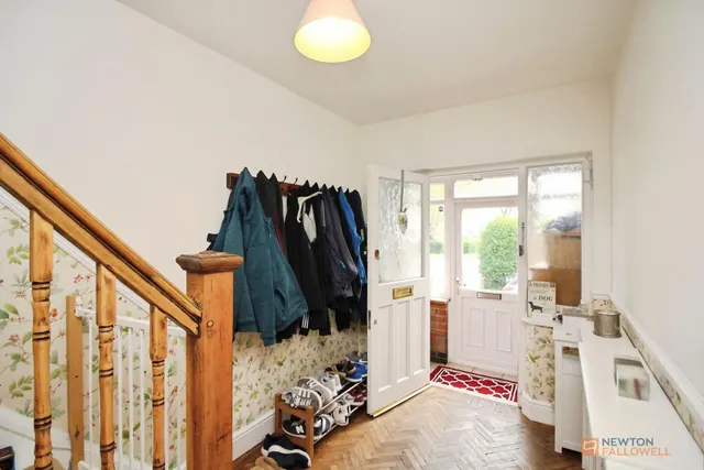 Loughborough Road, Birstall, LE4, photo 3