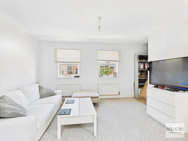 Photo 2 — Stockwell Avenue, Kiveton Park, Sheffield, S26