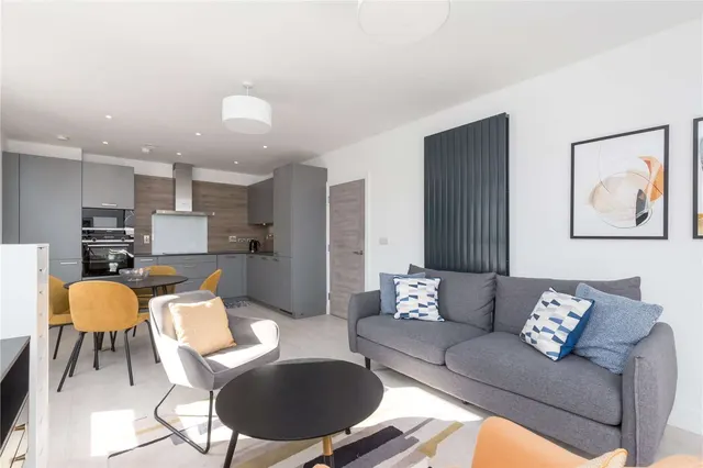 Shoemakers Square, Holyrood, Edinburgh, EH8 8FW, photo 1